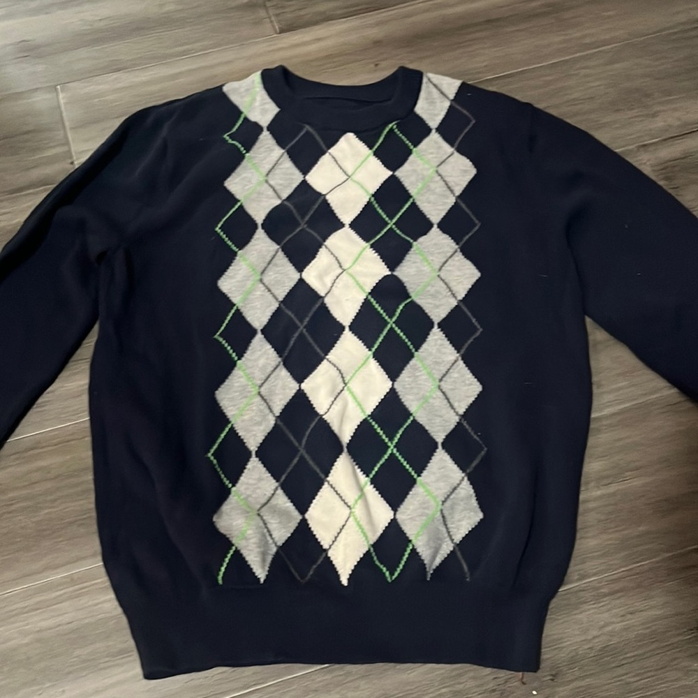 L argyle sweater